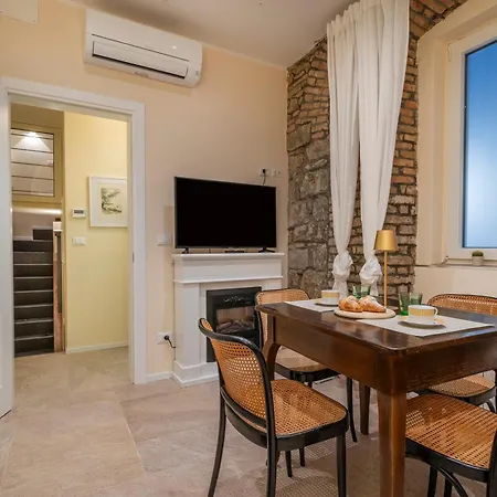 Chic Retreat דירה *