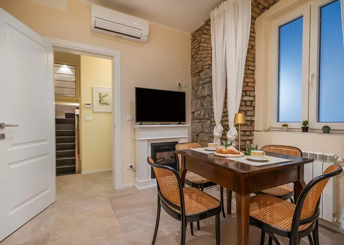 Chic Retreat Apartment *